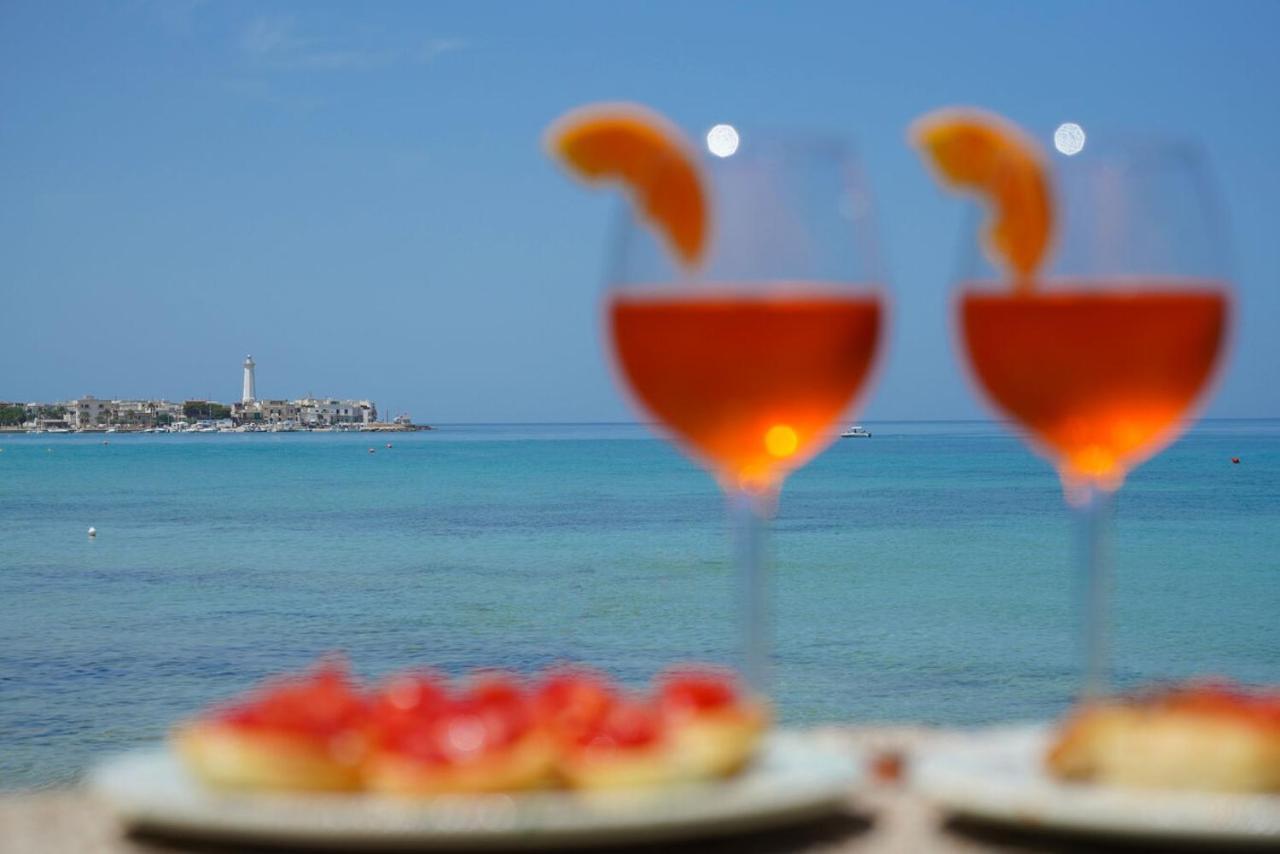 Bed and Breakfast Aurelia Sea View à Torre Canne Extérieur photo