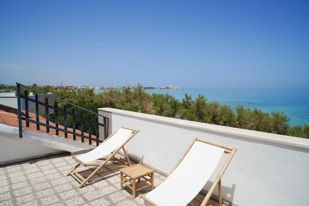 Bed and Breakfast Aurelia Sea View à Torre Canne Extérieur photo