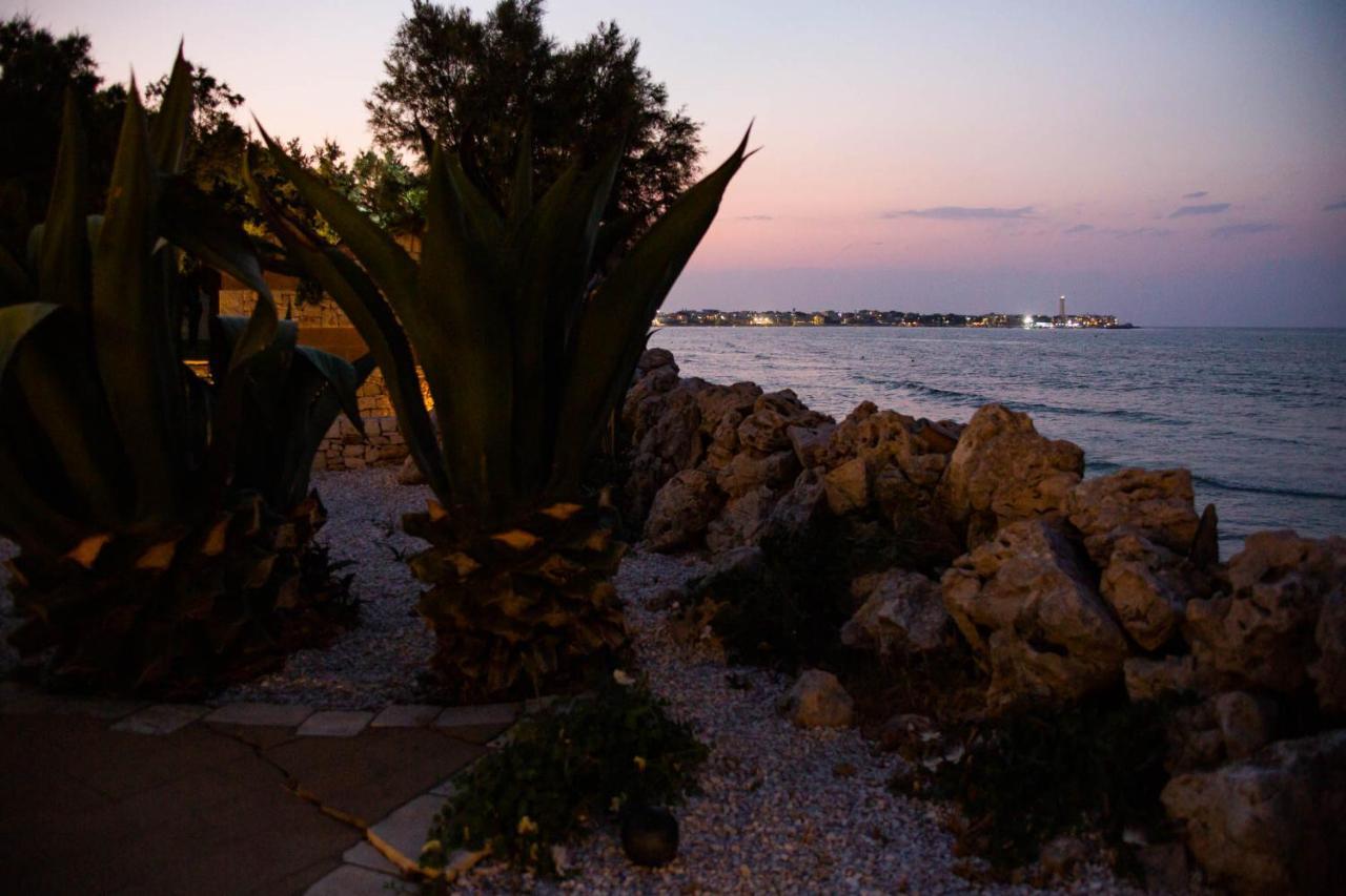 Bed and Breakfast Aurelia Sea View à Torre Canne Extérieur photo